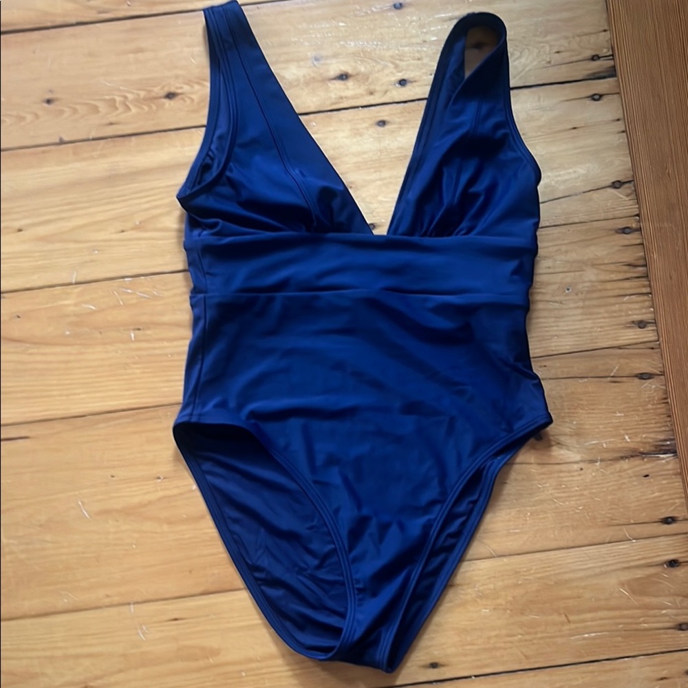 Quince Navy Blue Plunge One-Piece Swimsuit- Size Small. Unworn without tags